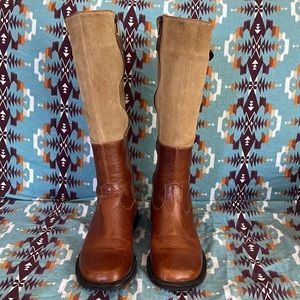 Matisse brown and tan zip up boots size 6